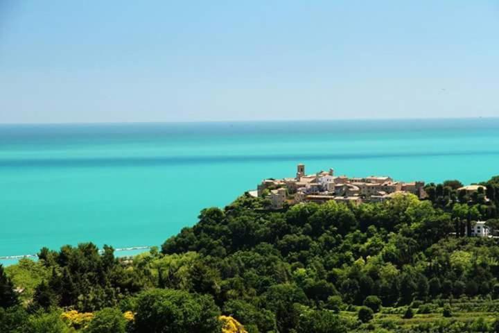 La Vita Nuova Morro dʼAlba Екстериор снимка